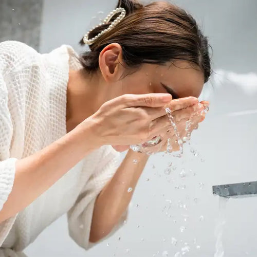 Best Face Washes for Acne Prone Skin, According to Experts