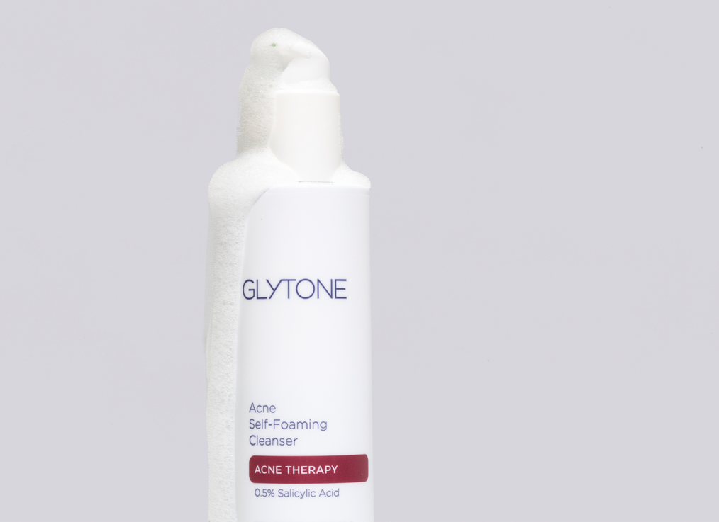 Acne Self Foaming Cleanser